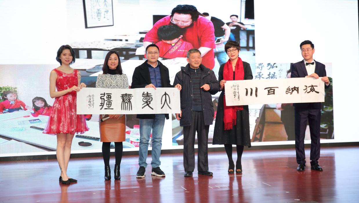 33cf099e31a84564211072b4aef0eed