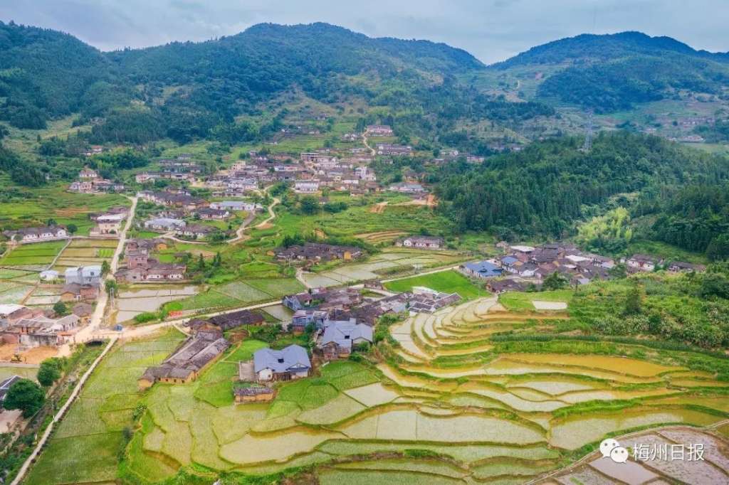 平远县泗水镇梅畲村